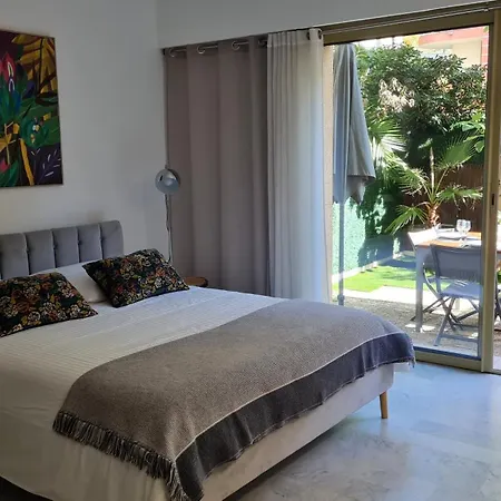Sun-beach Avec Parking Et Jardin - 500m Des Plages De Juan Les Pins Апартаменты