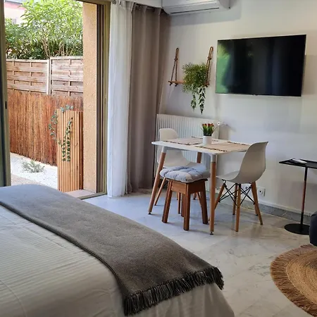 Апартаменты Sun-beach Avec Parking Et Jardin - 500m Des Plages De Juan Les Pins Антиб
